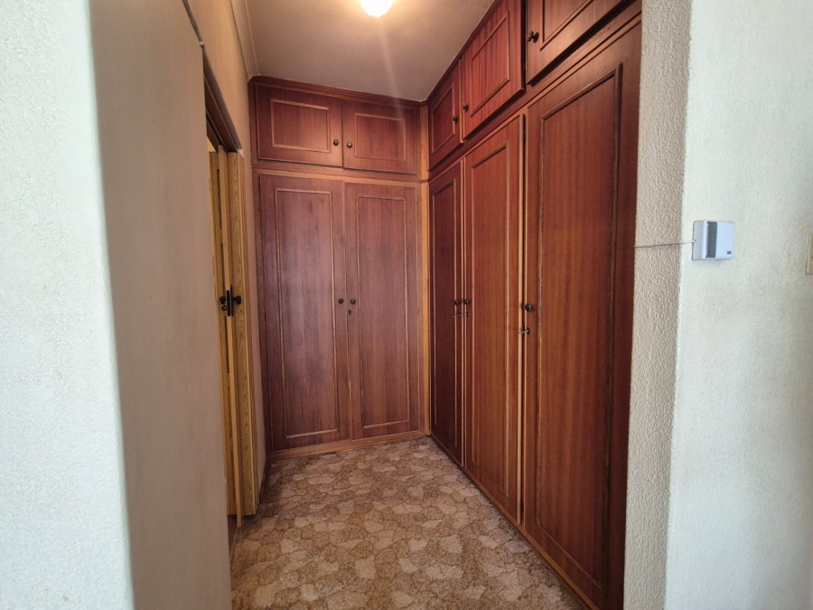 4 Bedroom Property for Sale in Bishops Bay Free State